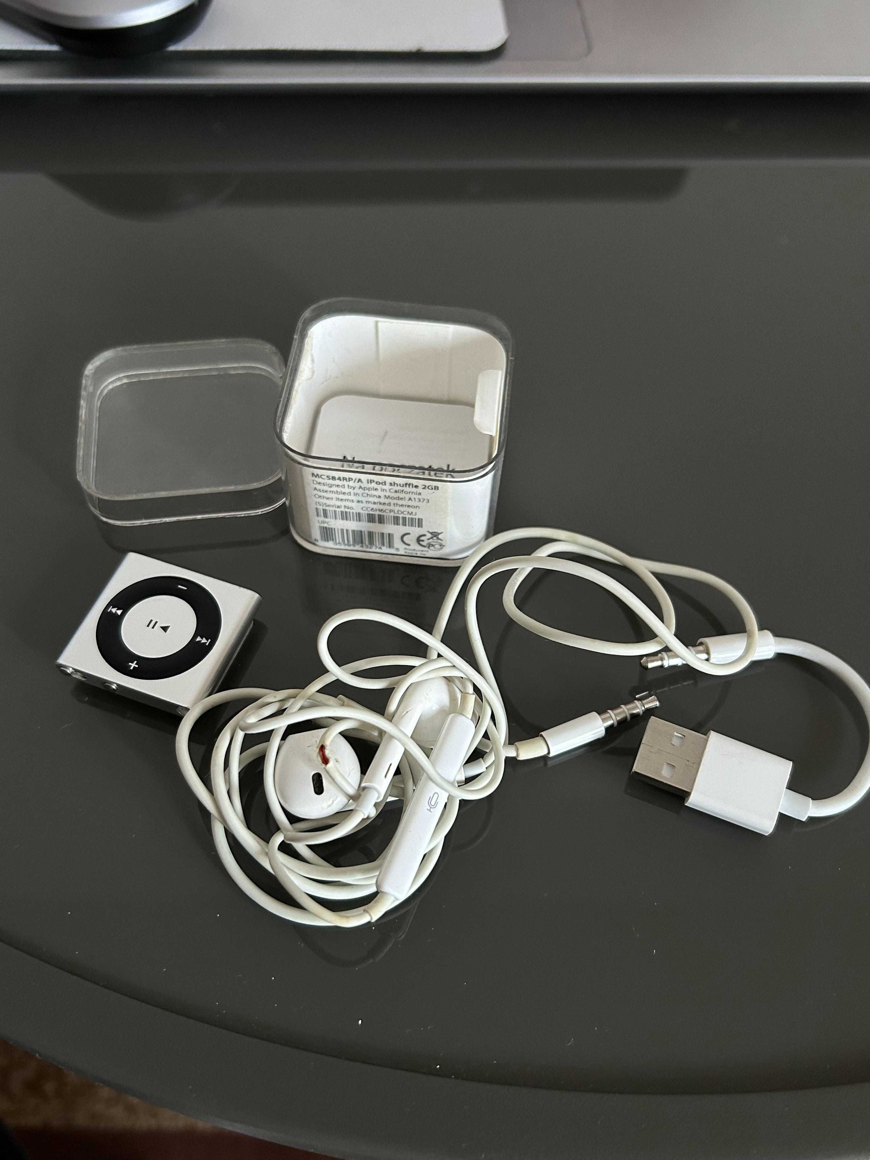 MP3 APPLE iPod shuffle 2 GB gwiezdna szarość