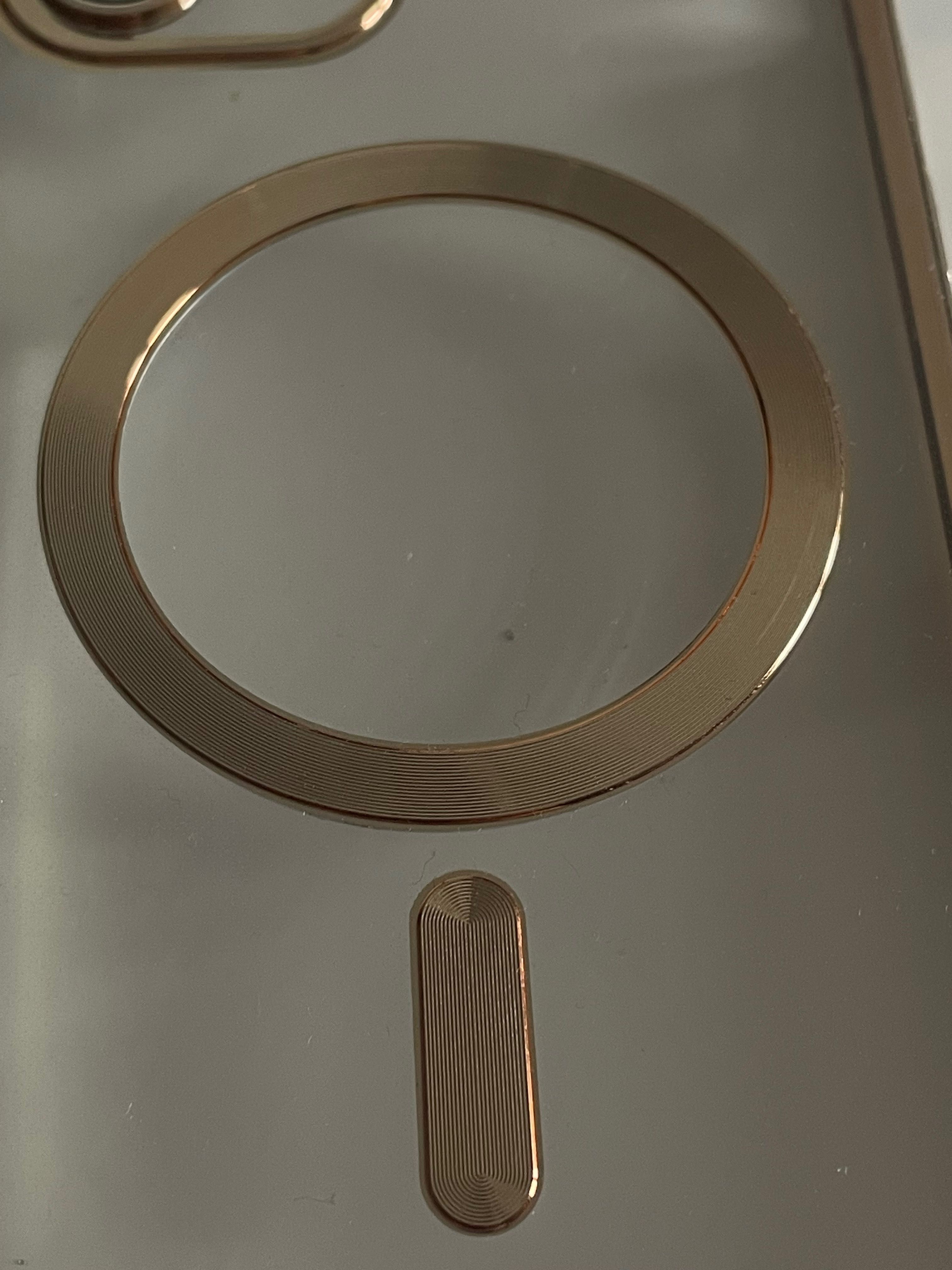 Złote etui IPhone 12 - Apple - magnetyczne , indukcyjne