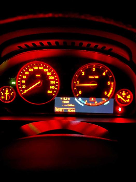 BMW520 Bem Estimada com Muitos Extras, Inspeção e Revisão até 30/10/26