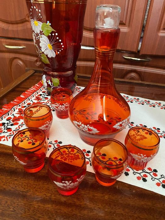 Посуд салатниці , рибниці, стакани