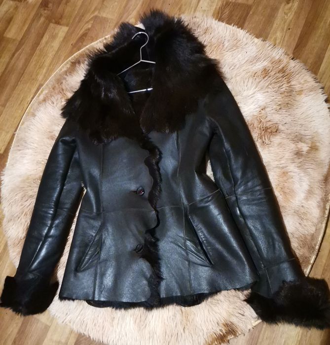 Женская дубленка