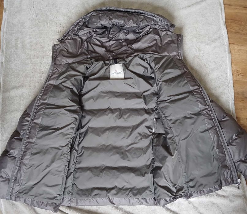 Куртка пуховик Moncler Angers Giubbotto, оригинал M-L