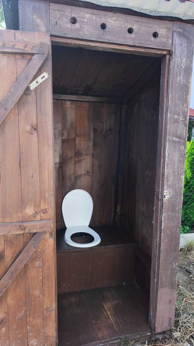 Toaleta budowlana, toi toi kibelek