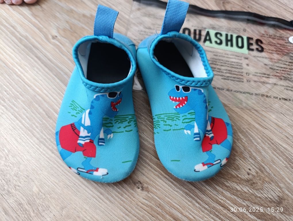 Chłopięce buty do wody, r.22/23