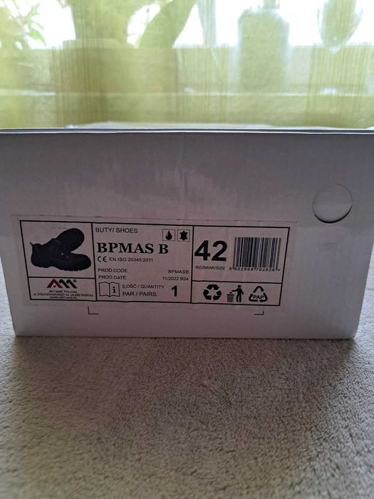 Sprzedam buty robocze 42