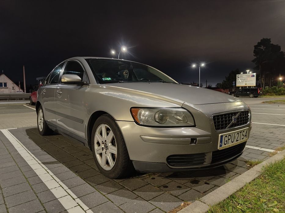 Volvo S40 II 2.0D 2004r