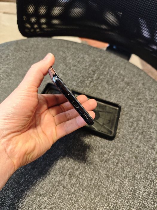 Samsung Galaxy S20 FE 5G 6/128GB Snapdragon Etui