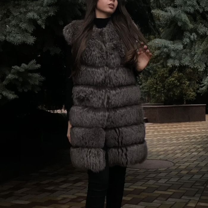 Шуба/ жилетка натуральна (песець)