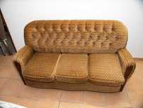 Sofá vintage + 2 poltronas a condizer – Bom estado