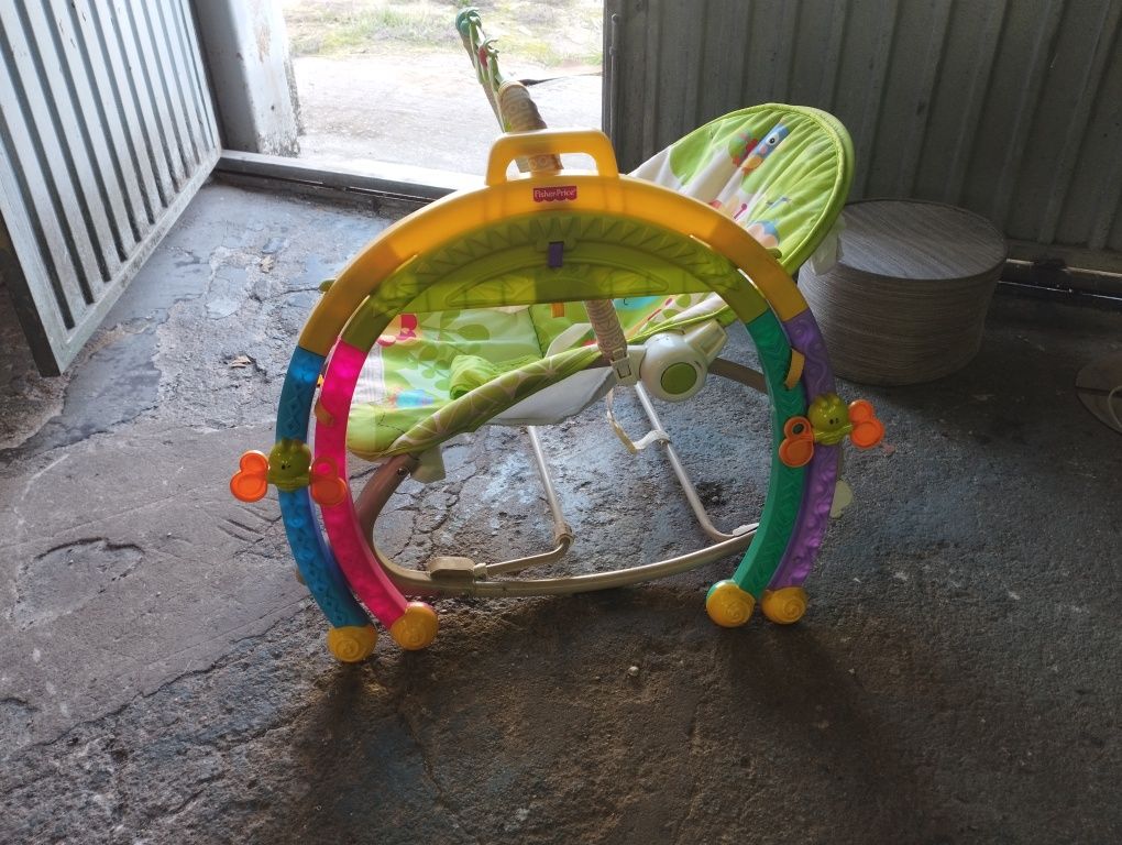 Espreguicadeira baloiço vibratória fisher price