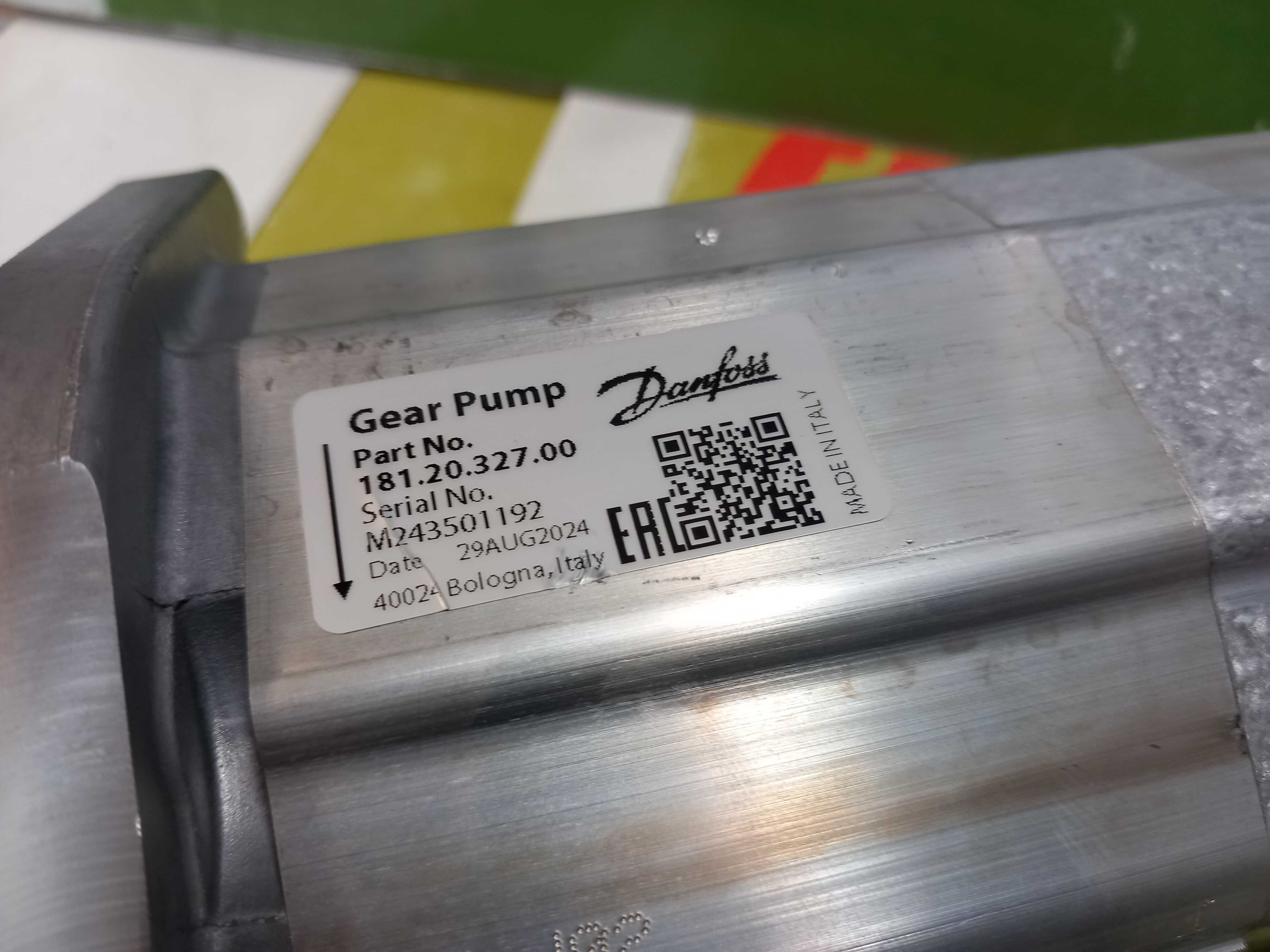 Pompa hydrauliczna podnośnika wspomagania skrzyni RENAULT 110.54 Oryg.