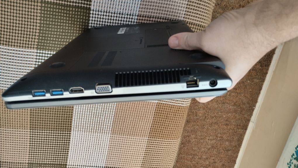 Ноутбук Samsung NP355V5X
