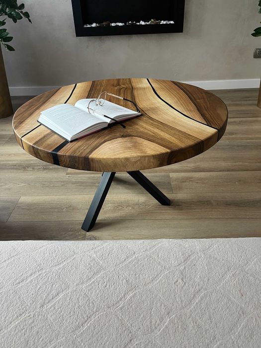 Stolik Kawowy z Orzecha | Nogi Pająk | Styl Loft