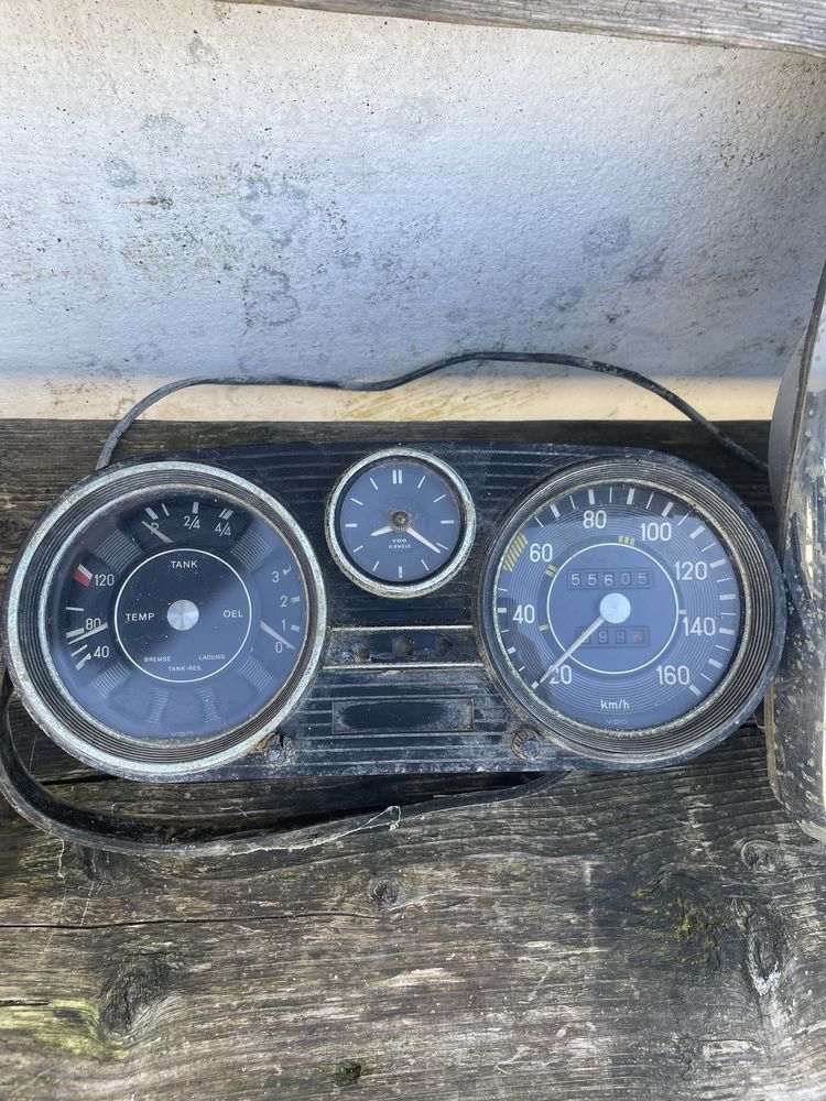 Mercedes W114/115