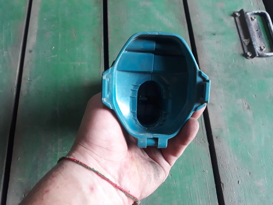 Корпус Einhell та Makita