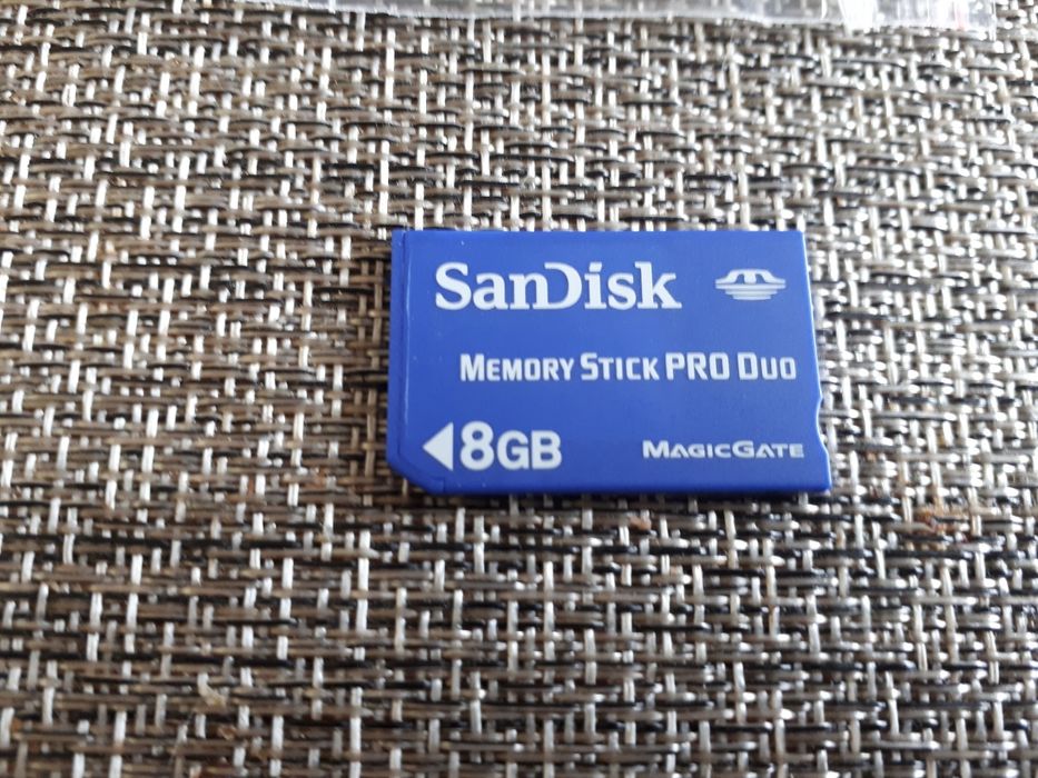 Karta do konsoli Sony psp 8gb Sandisk memory stick pro duo