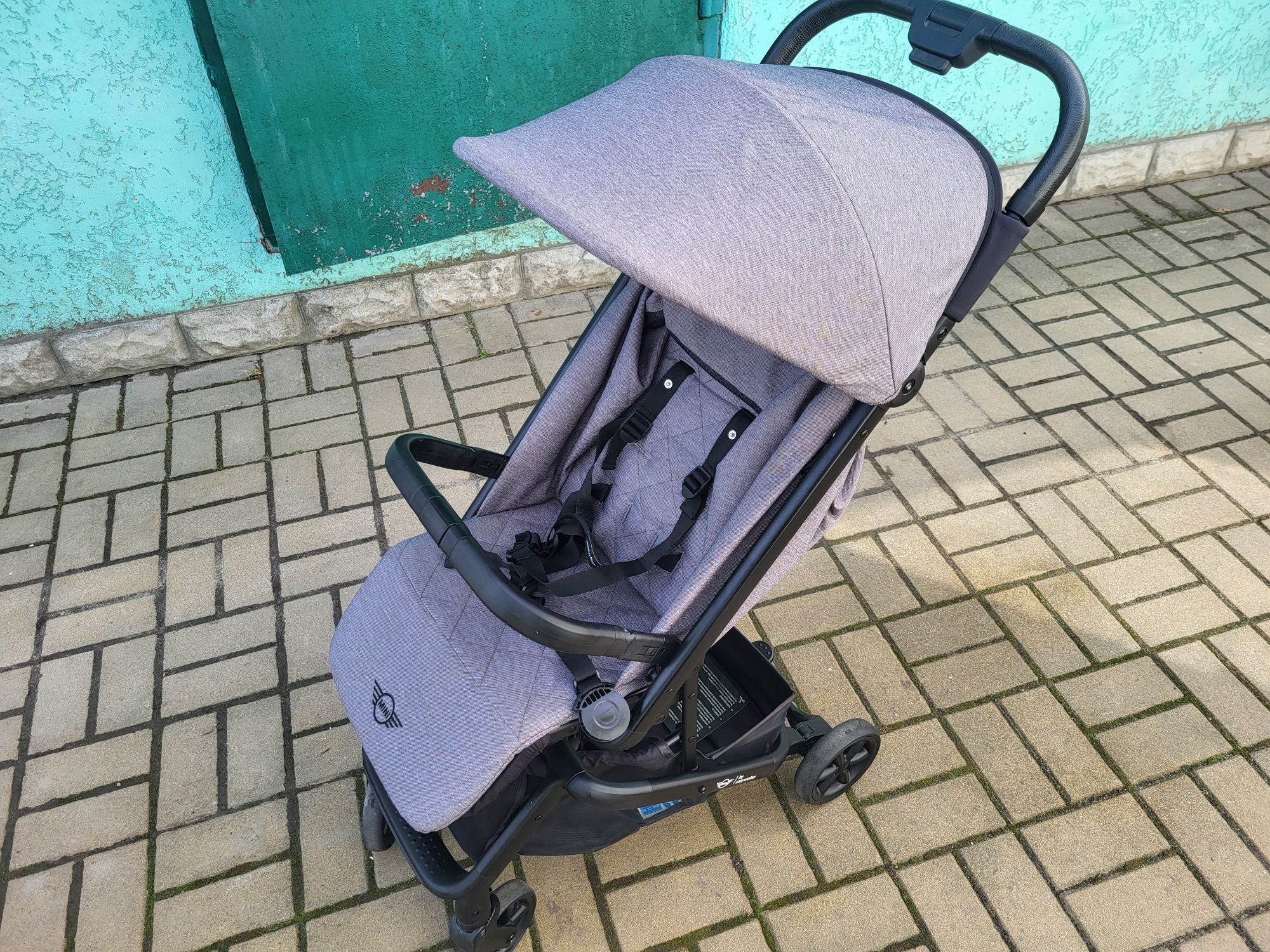 Продам коляску дитячу Easy Walker Buggy GO MINI