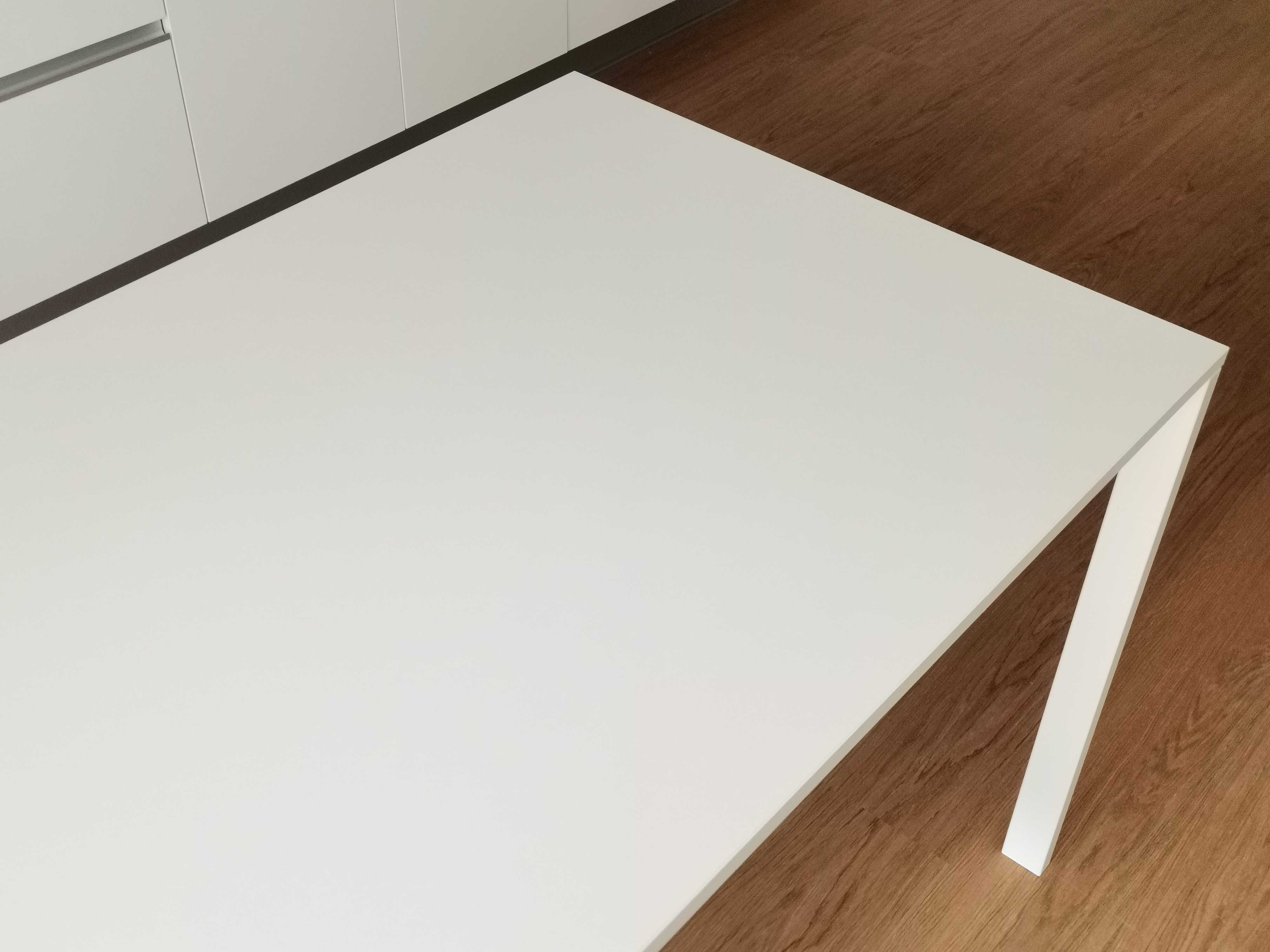 Mesa de cozinha IKEA MELLTORP branca 125x75 cm, como nova