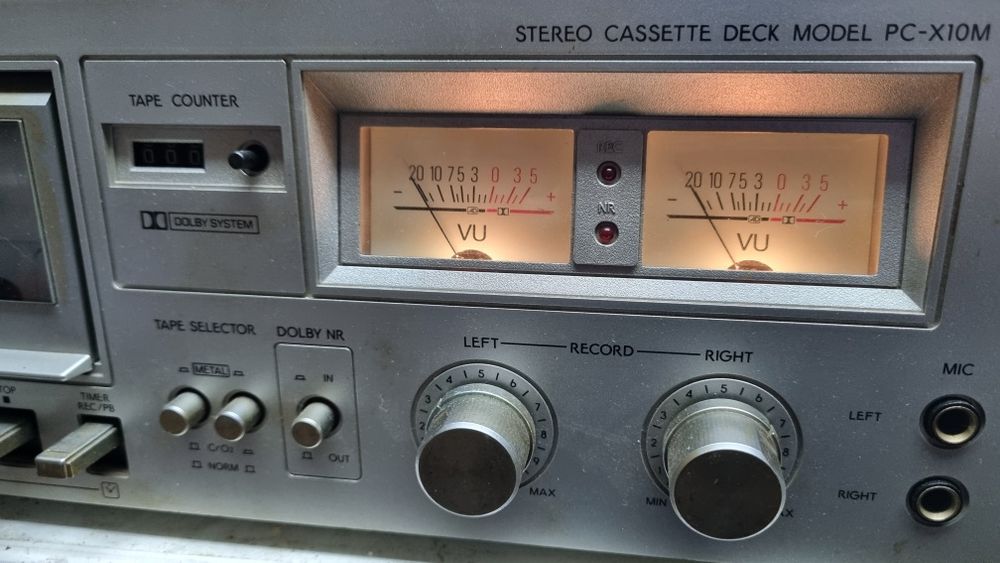 Toshiba PC-X10M cassette player deck