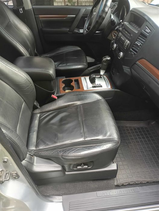 Mitsubishi Pajero Wagon 2006