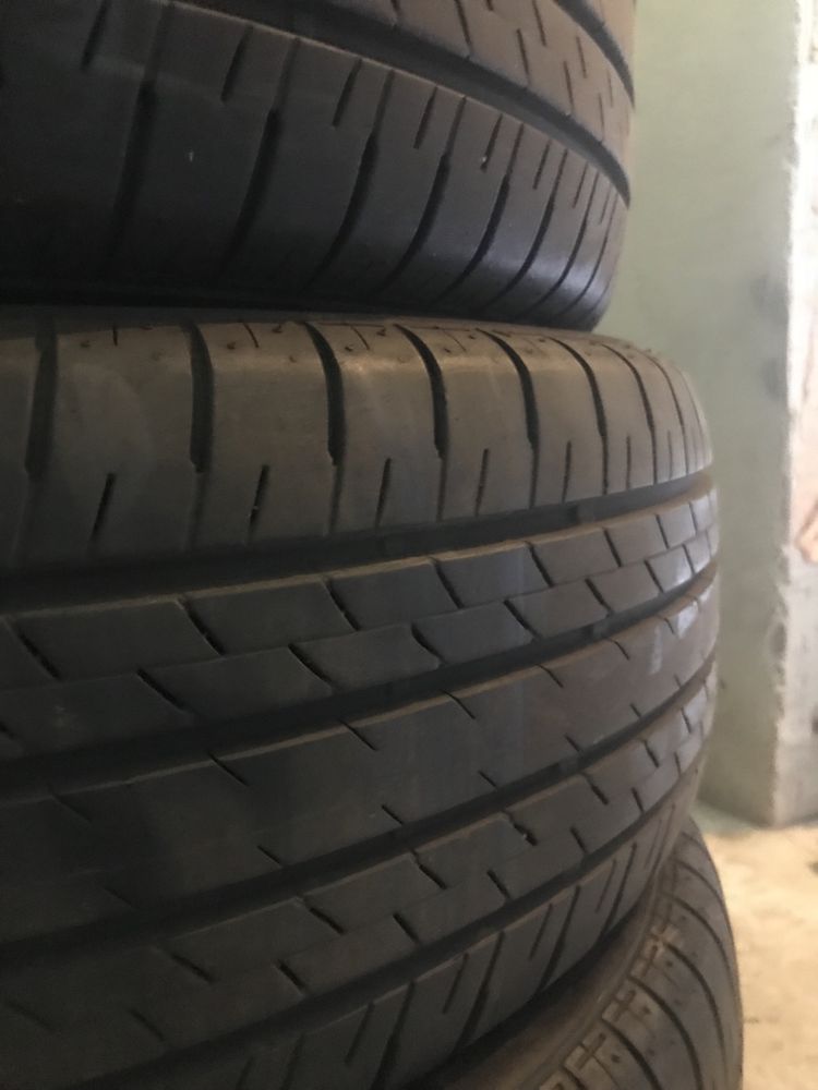 Шини літні Bridgestone Alenza 225/60 R18