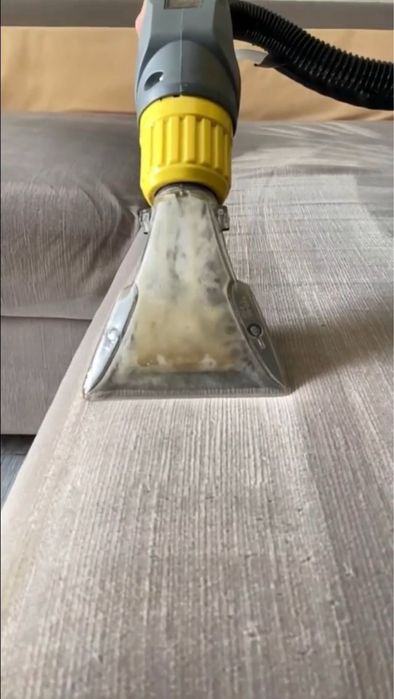 Глибока хімчистка диванів, крісел, стільців