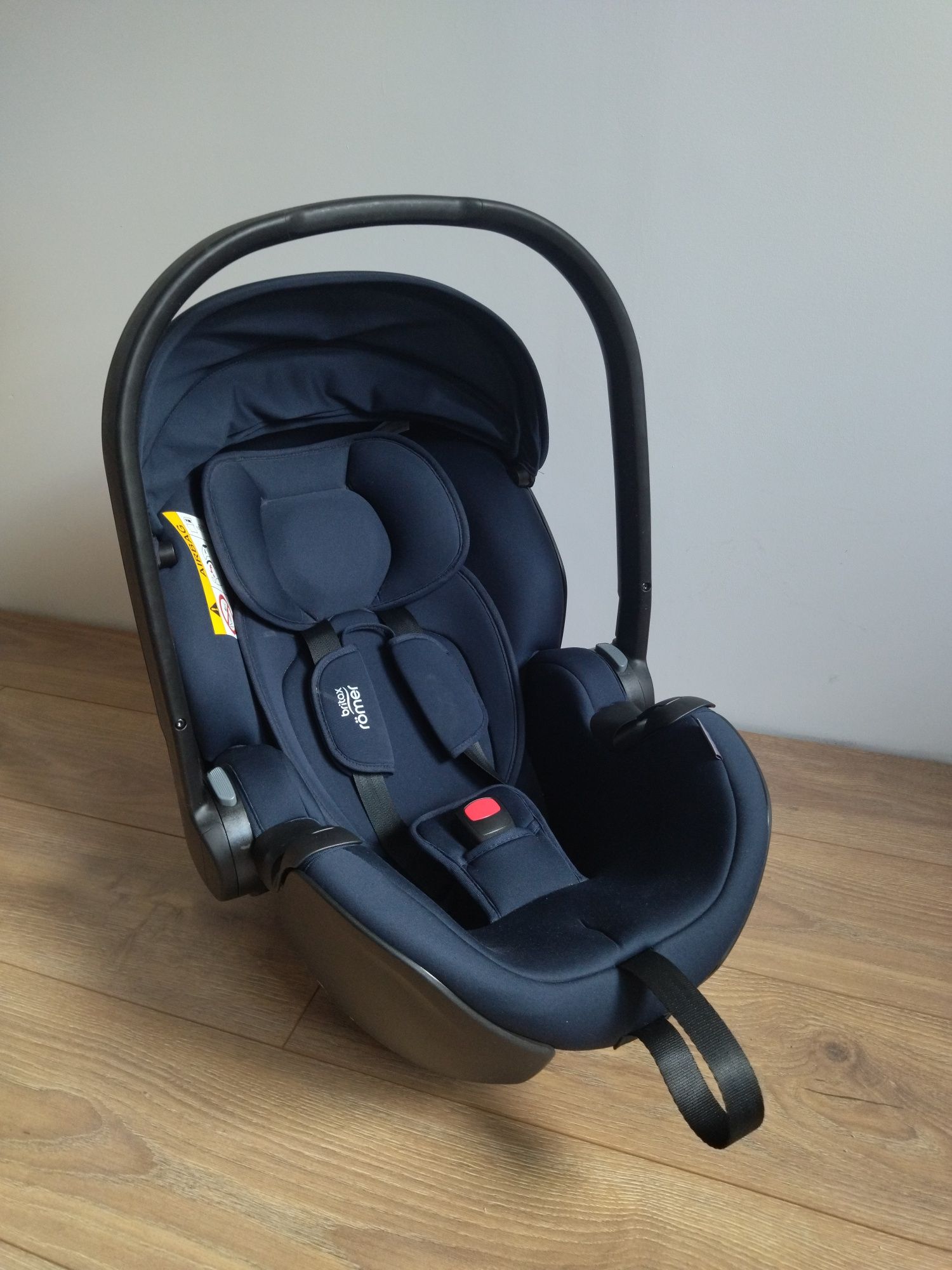 Fotelik Britax Römer Baby-safe Pro z bazą obrotową Vario Base 5Z