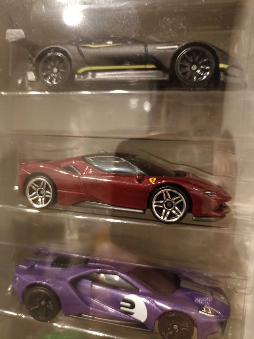 Autka Ferrari HOT WHEELS # HW MOTOR SHOW 5-pack