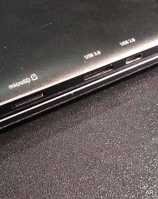 Vendo Computador Laptop Híbrido Kubo KB710