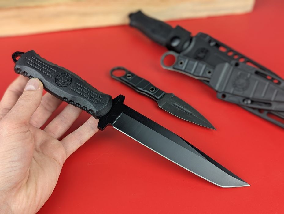 Тактичні ножі. Нож танто и метательный в одном чехле