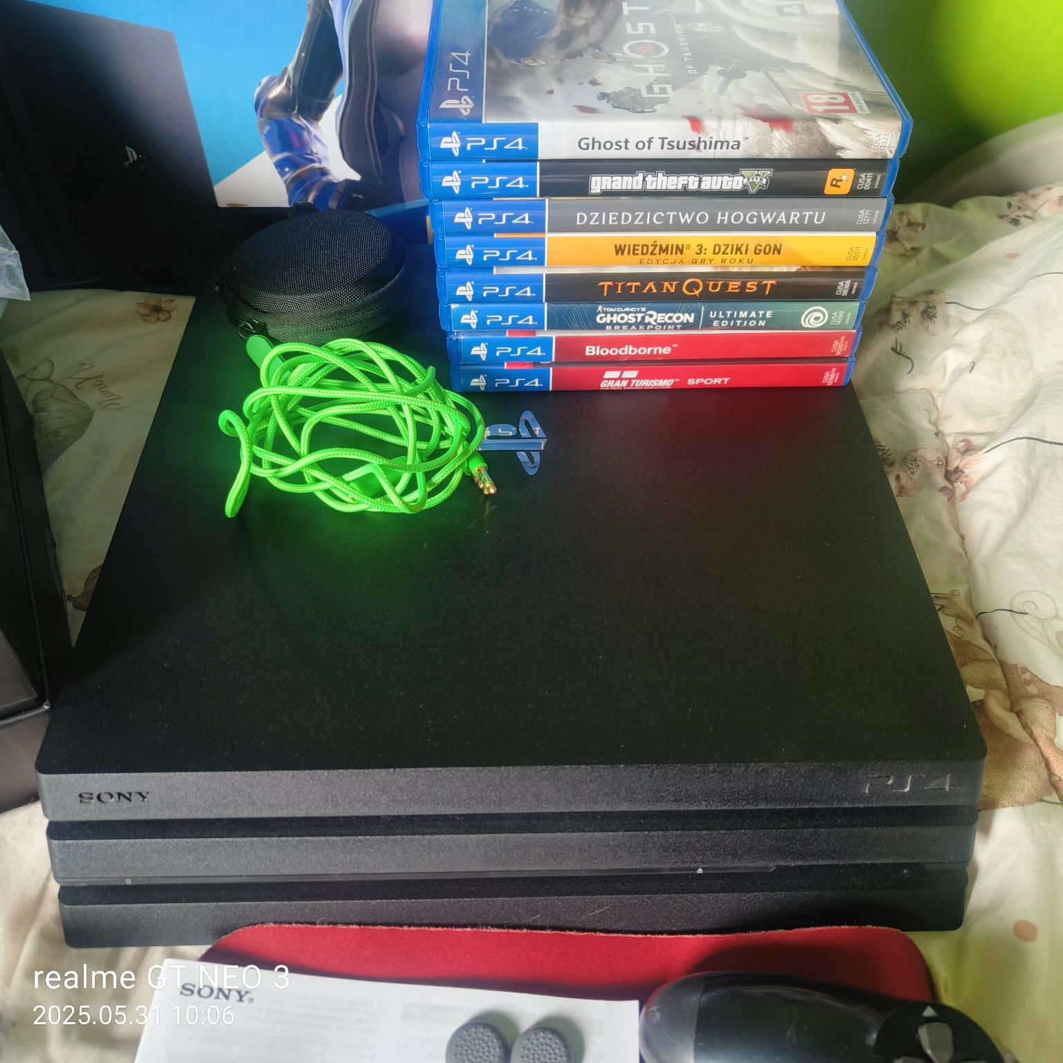 PlayStation 4 PRO 1TB CUH-7216B