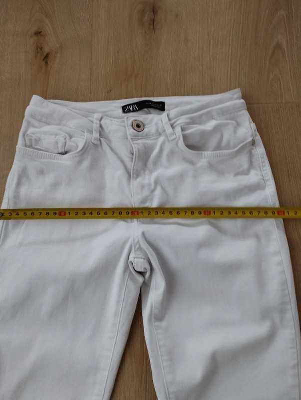 Białe spodnie rurki, jeansy Zara, rozm. 36(S), bawełna,elastan