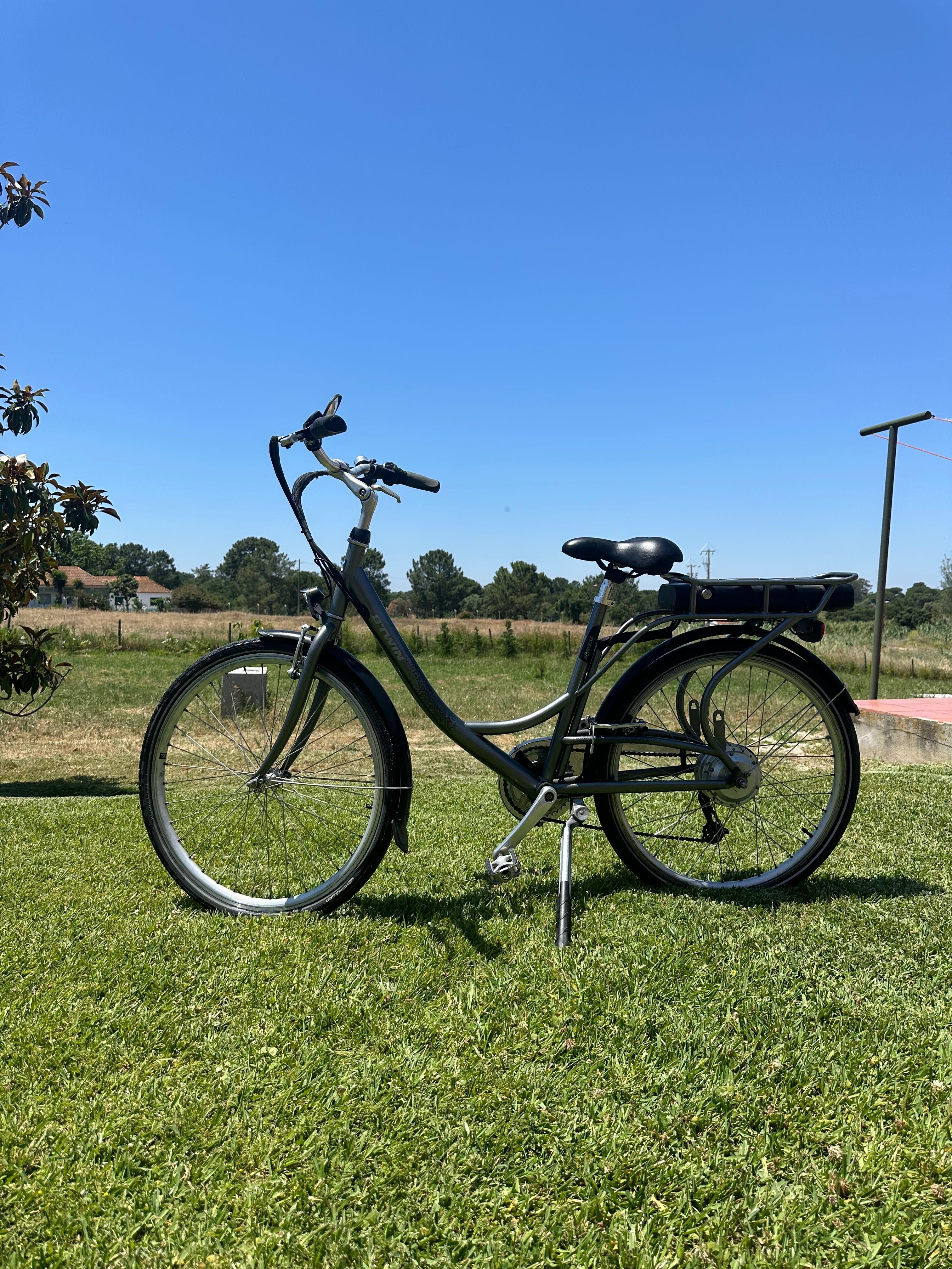 Bicicleta elétrica decathlon