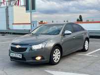 Продам Chevrolet Cruze 1.8 avtomat