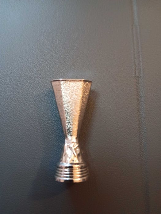 Replicas troféus  bola ouro, liga europa, liga campeões e europeu