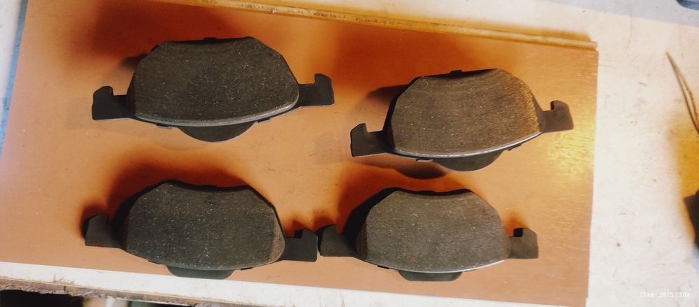 Колодки тормозні передні Honda Accord 2003→2008р.в.