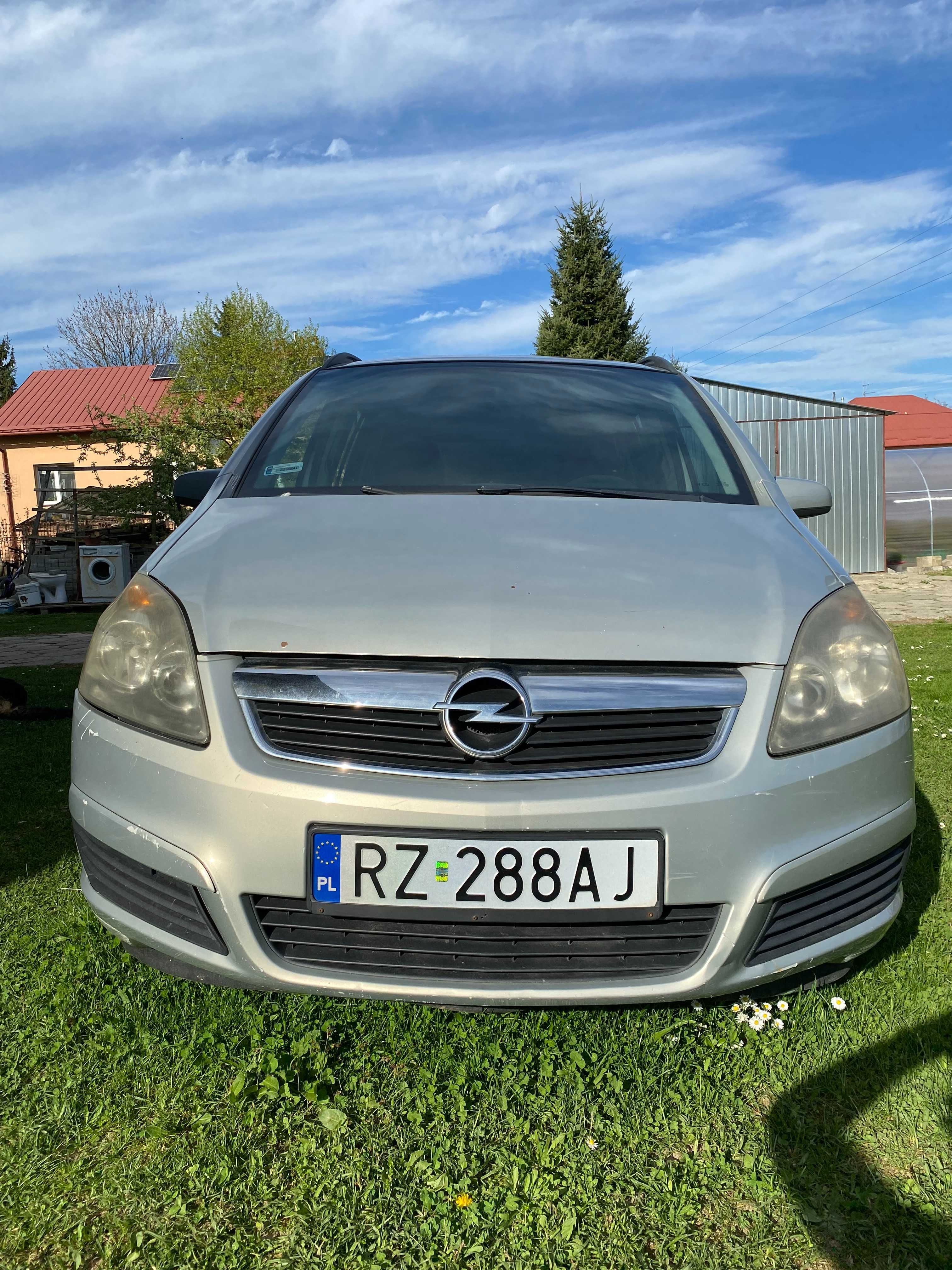 Opel  Zafira   b