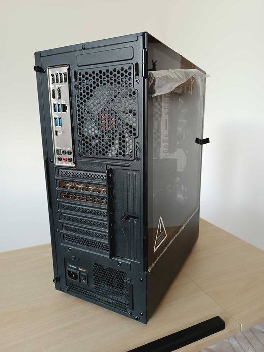 Komputer i5, RTX 3060Ti, Ssd, 16 GB ram
