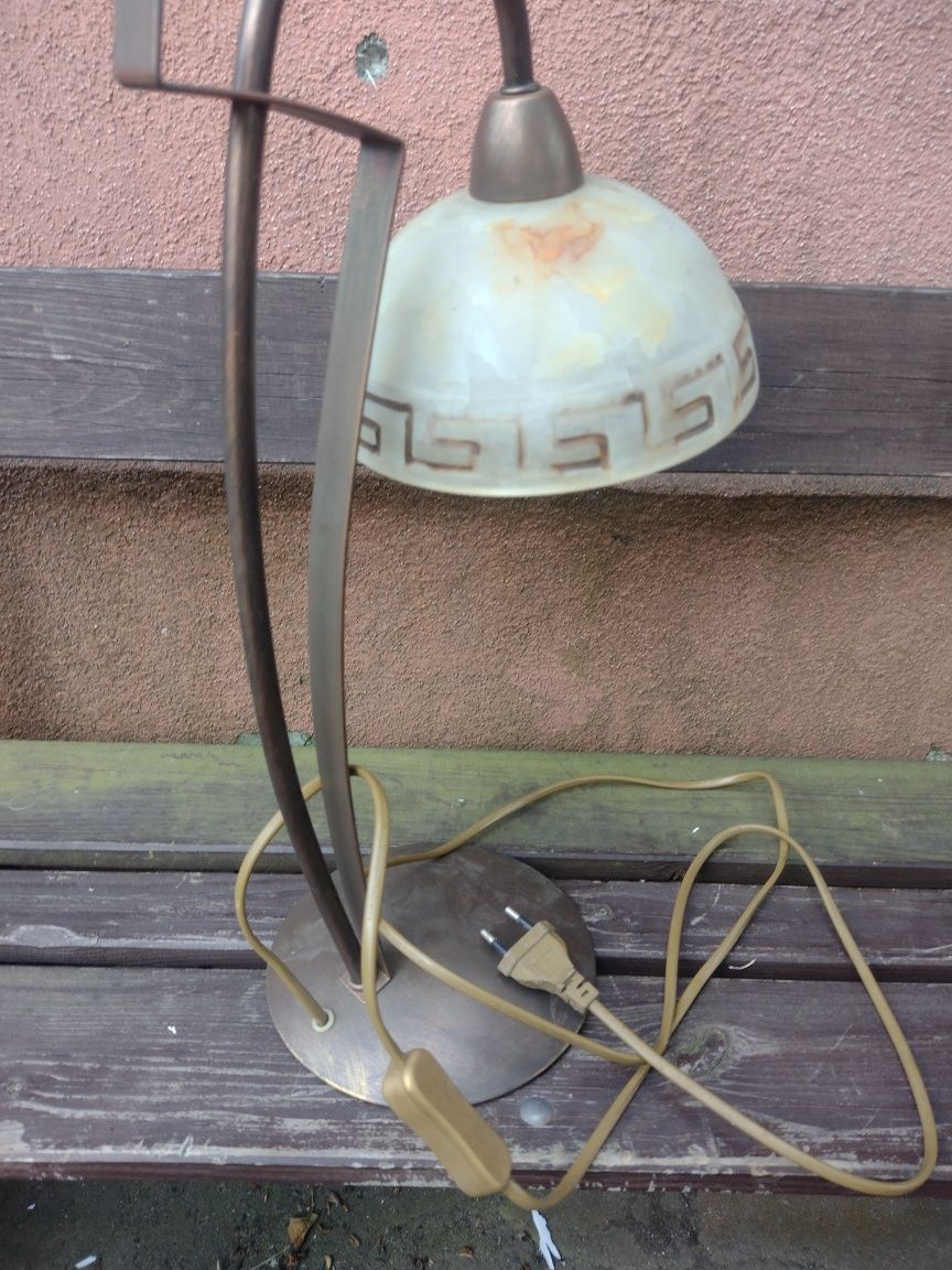 Lampka nocna na biurko