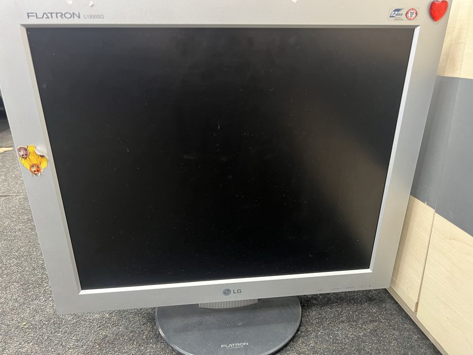 Монітор samsung 19