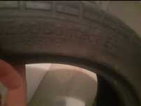 Vendo 2 pneus semi-novos