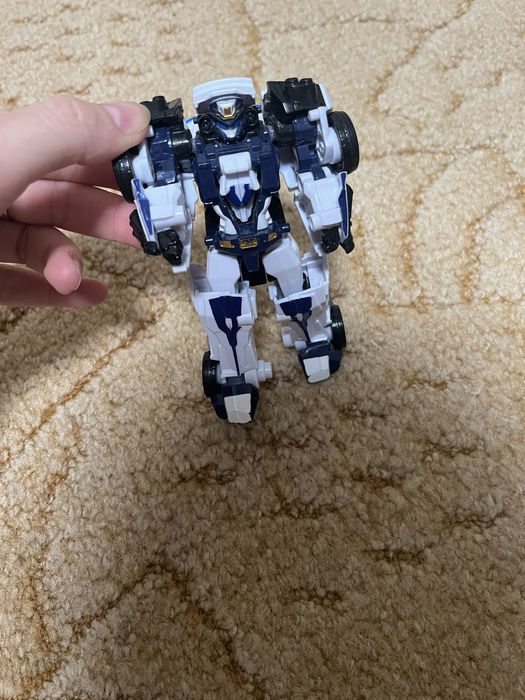 Робот тобот трансформер міні сержант джастіс джастис young toys