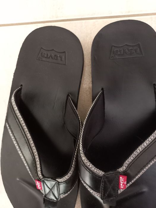 męskie czarne japonki-LEVIS-rozmiar-42-władka-27cm