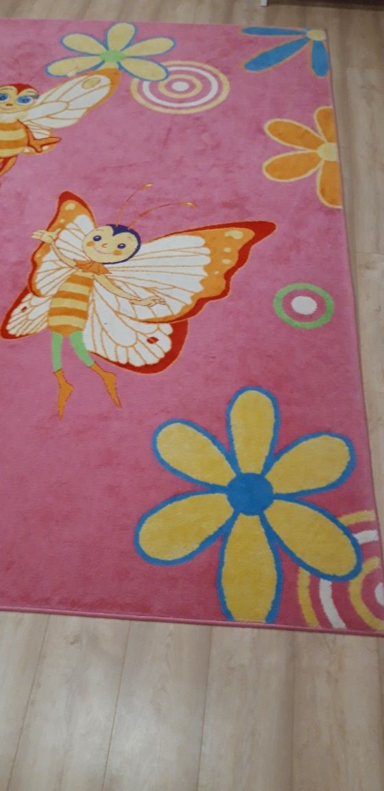 Dywan dla dziewczynki  205x300