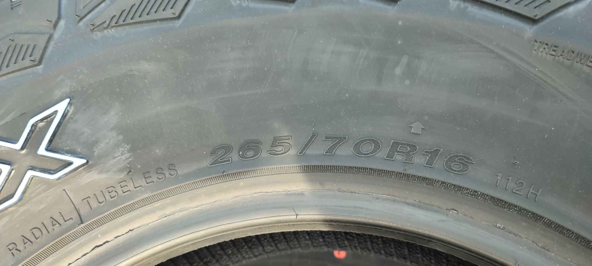 265/70R16 4x4  RXQUEST AT21 wielosezonowe białe napisy 4x4