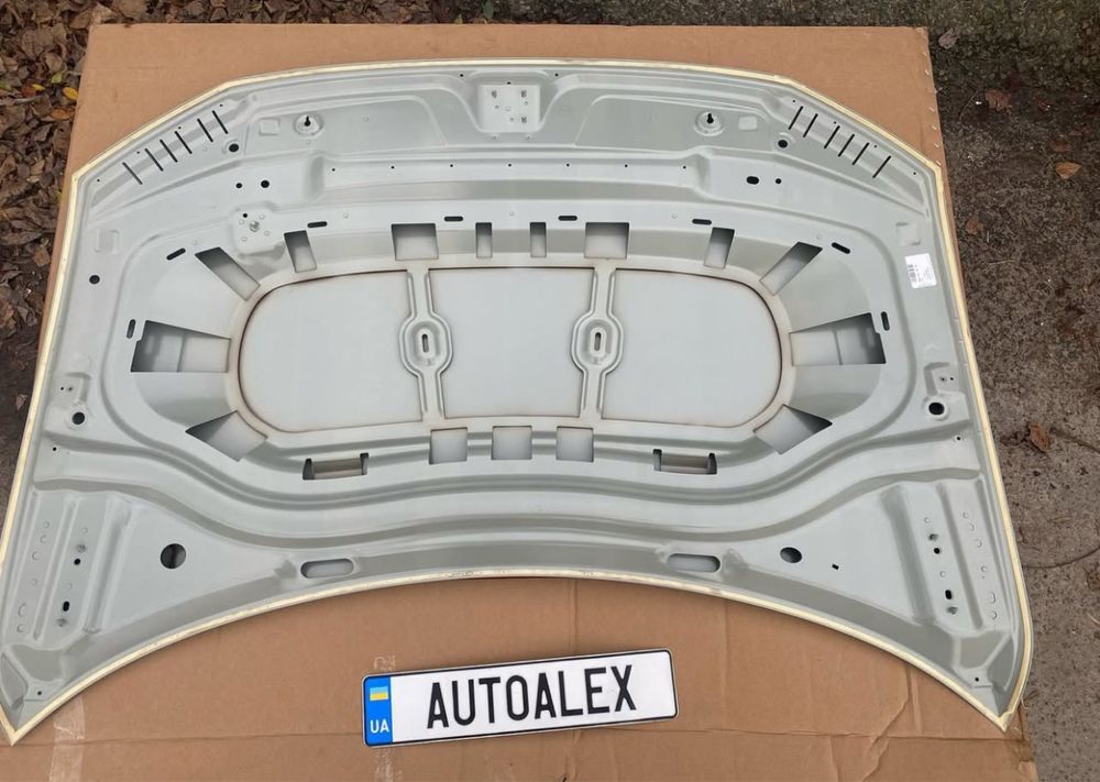 Капот Volkswagen Tiguan allspace usa 5nn 5na оригінал Внаявності