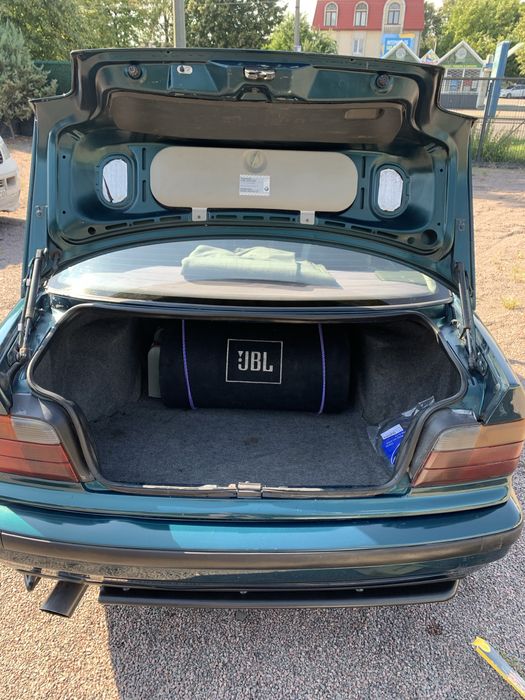 Продам bmw e36 1.8