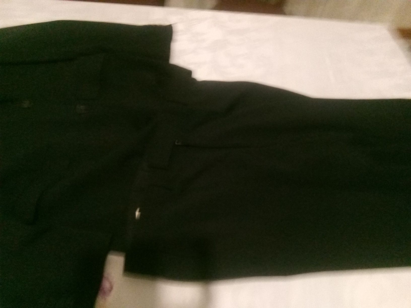 Fato de homem Hugo Boss.