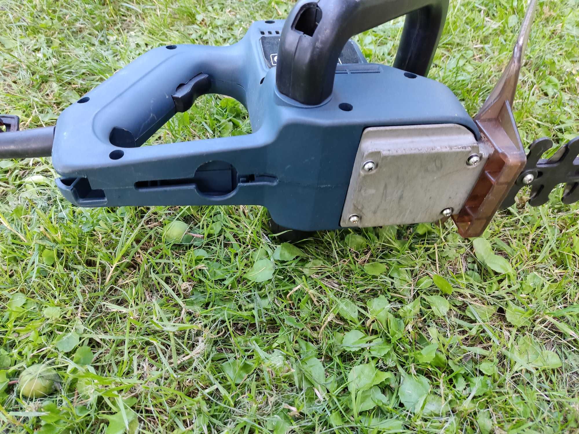 Nożyce elektryczne do żywopłotu Heckenschere MIE-ZO-510