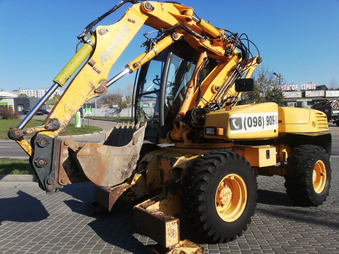 Продам екскаватор JCB-3cx.